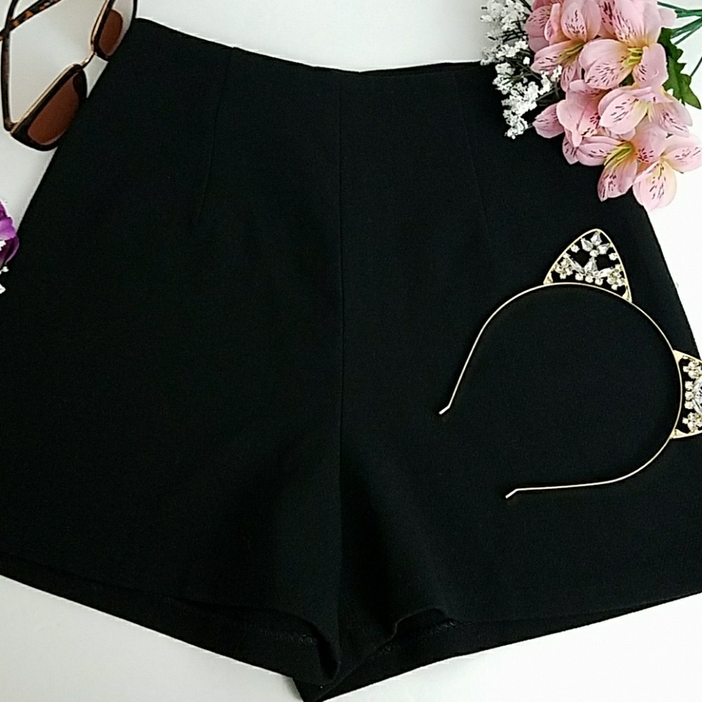 Rich Village women's black  shorts  [AA21]
